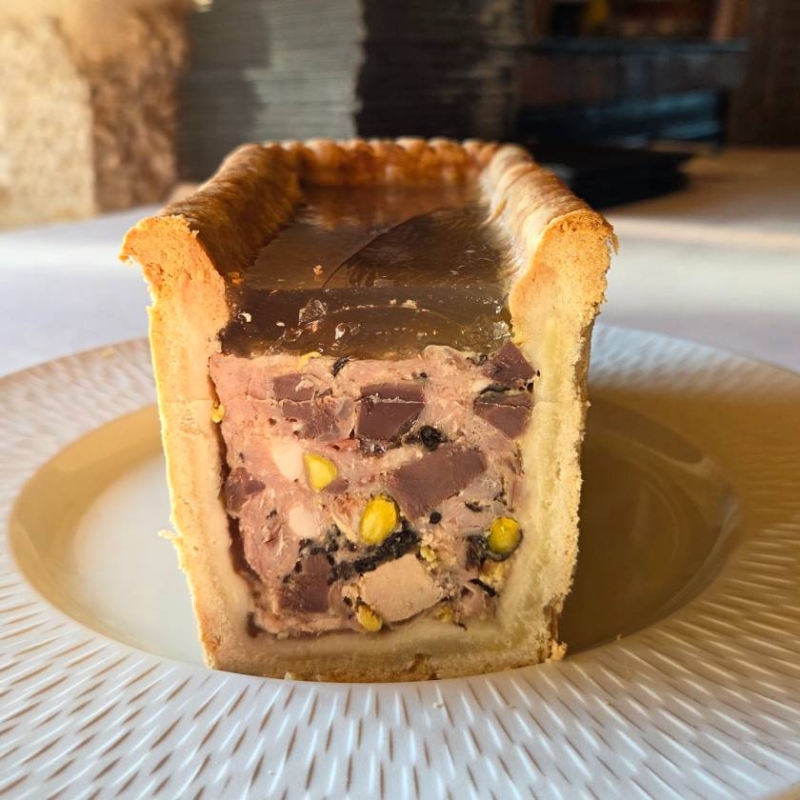 Le restaurant - Restaurant La Garenne - restaurant CAHORS - Resto Cahors - Michel Carrendier  - Grottes de Pech Merle  - Musée Champollion